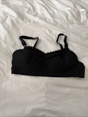 Black Lace Bralette with Adjustable Straps - Women Intimates